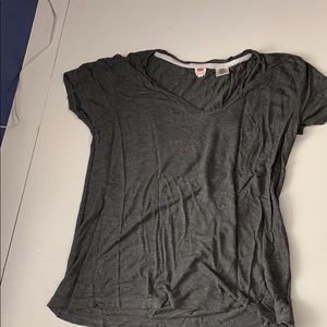 Grey v neck tee shirt